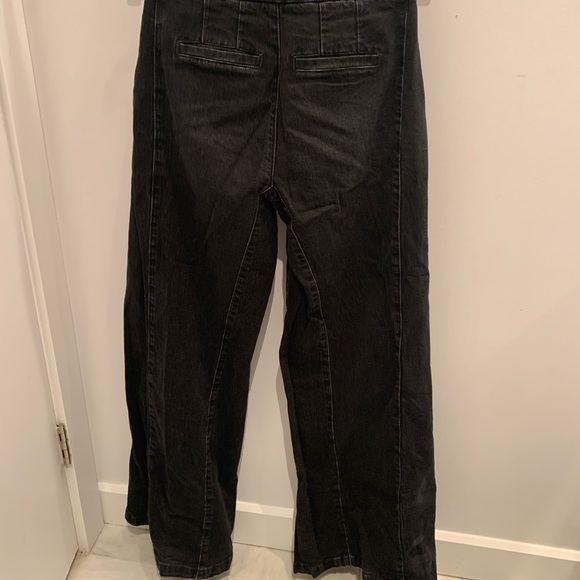 Pilcro high rise wide leg black denim jean size 26. - Picture 2 of 5